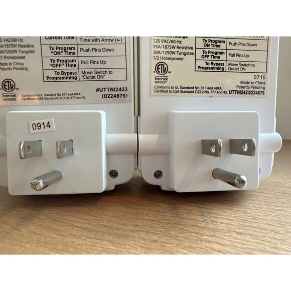 2 pack Intertek 24hour Mechanical Timers Christmas Vacation Lighting - Picture 5 of 5